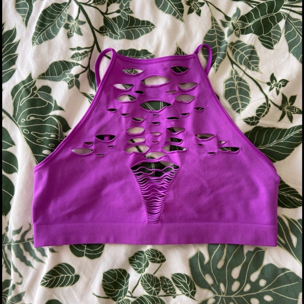 Urban Outfitters Distressed Crop Tank Size M/L